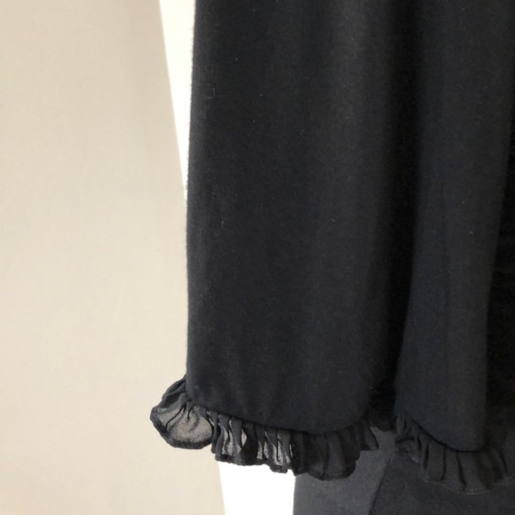 VTG BCBG MAXAZRIA blouse - Picture 5 of 6